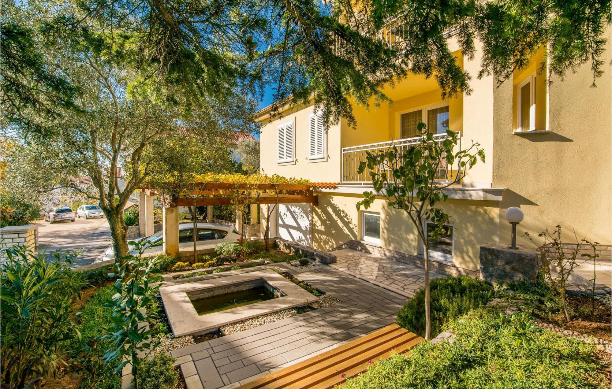 Nice Apartment In Krk With House Sea View Krk Town Extérieur photo